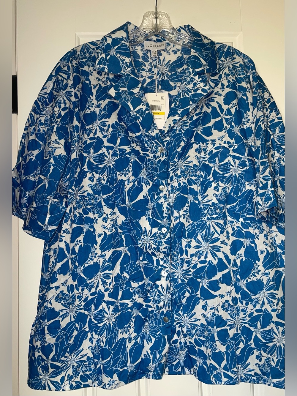 NWT Lucy Paris Blue & White Floral Camp Collar Button-Up Shirt